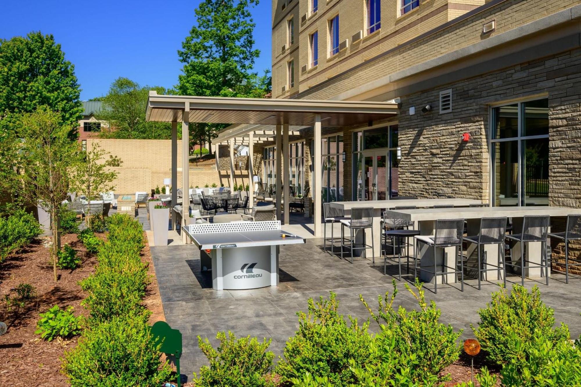 Hotel Courtyard By Marriott Raleigh Cary Crossroads Exterior foto