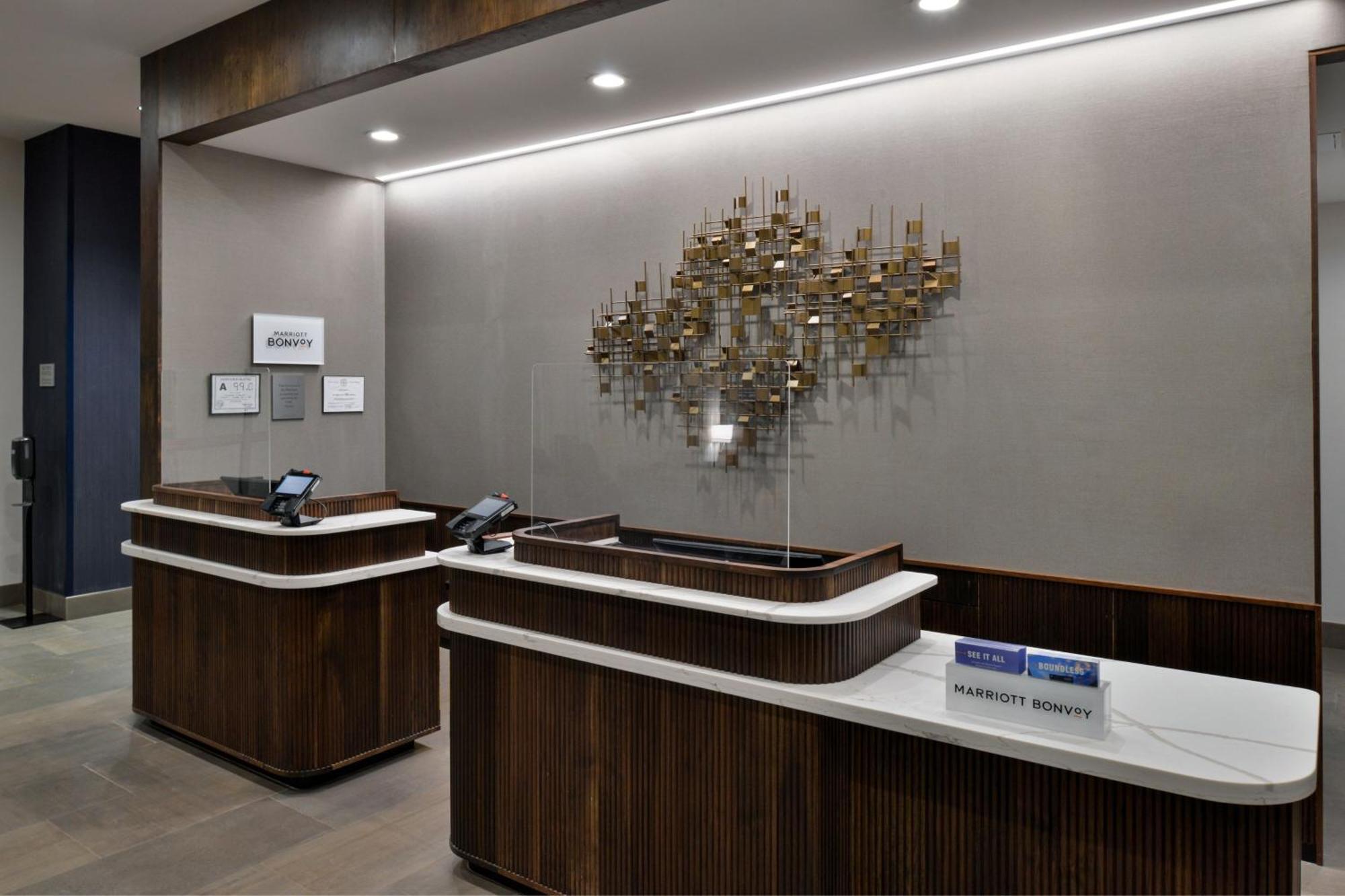 Hotel Courtyard By Marriott Raleigh Cary Crossroads Exterior foto