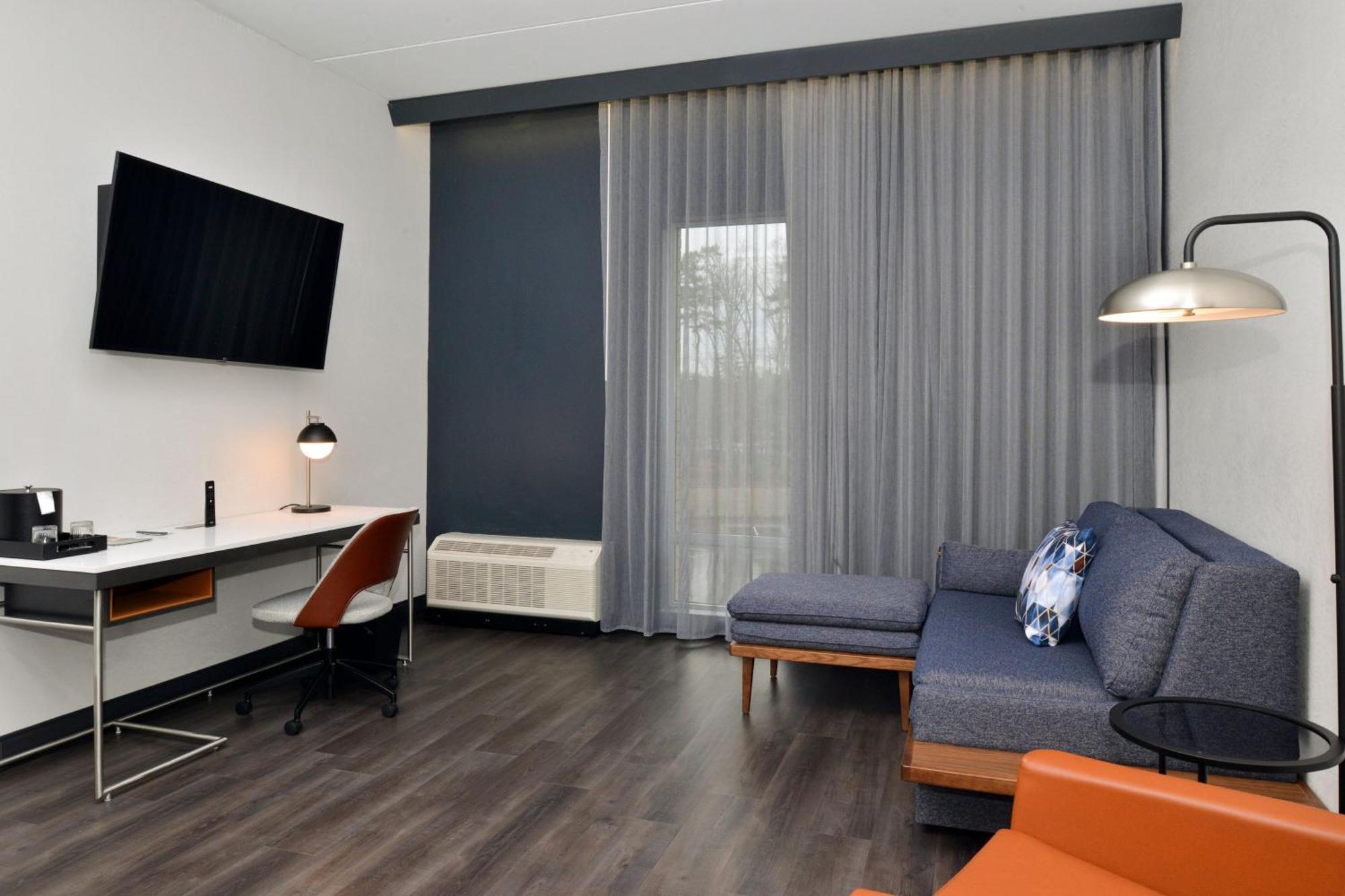 Hotel Courtyard By Marriott Raleigh Cary Crossroads Exterior foto